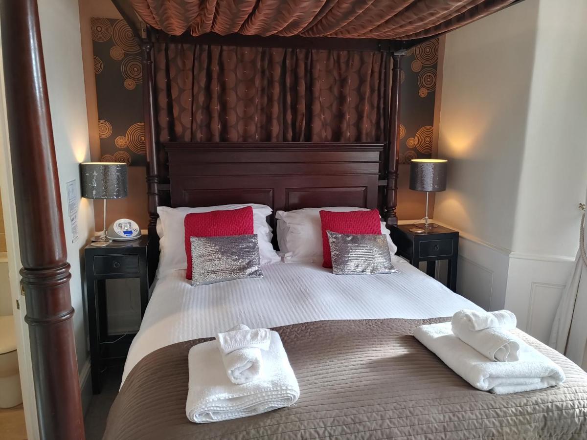 The Bath House Boutique B&B - In-Room Breakfast - Free Parking Екстер'єр фото