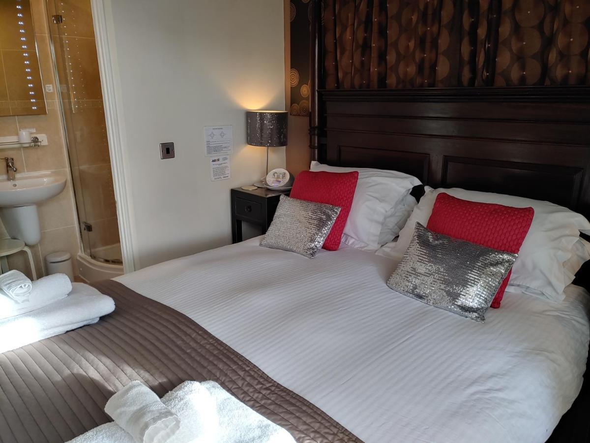 The Bath House Boutique B&B - In-Room Breakfast - Free Parking Екстер'єр фото